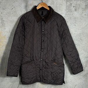 BARBOUR Quilted Jacket Size M casual UK classic light wear collared jacket